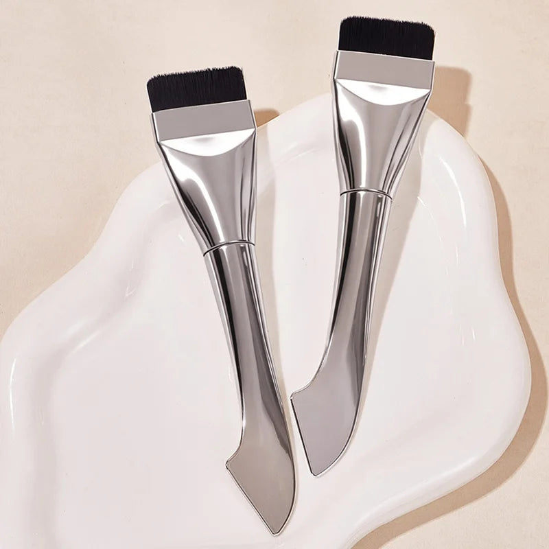 Sheer Foundation Brush